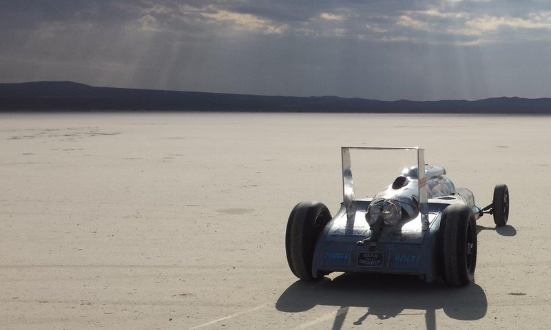 Illustration for article titled You Can Bid On A 250 MPH Streamliner On Bring A Trailer Right Now